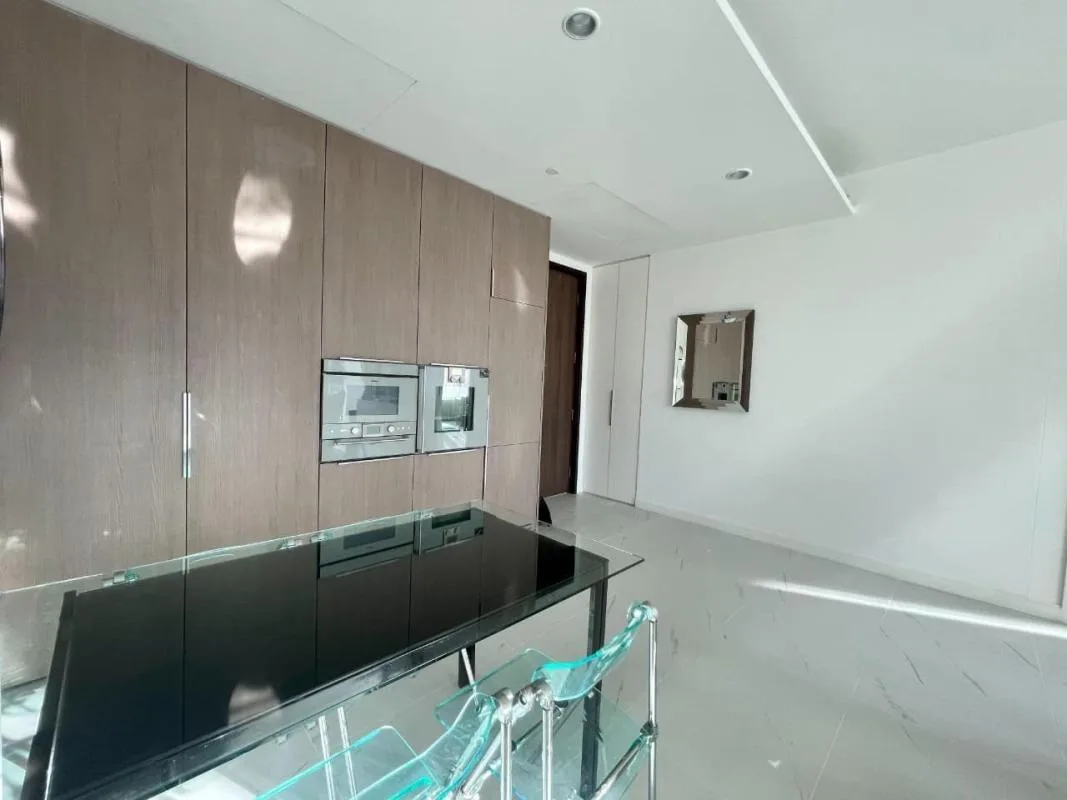 185 Rajadamri — photo 7