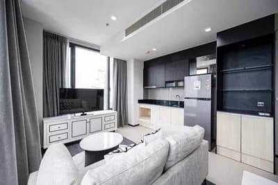 Edge Sukhumvit 23