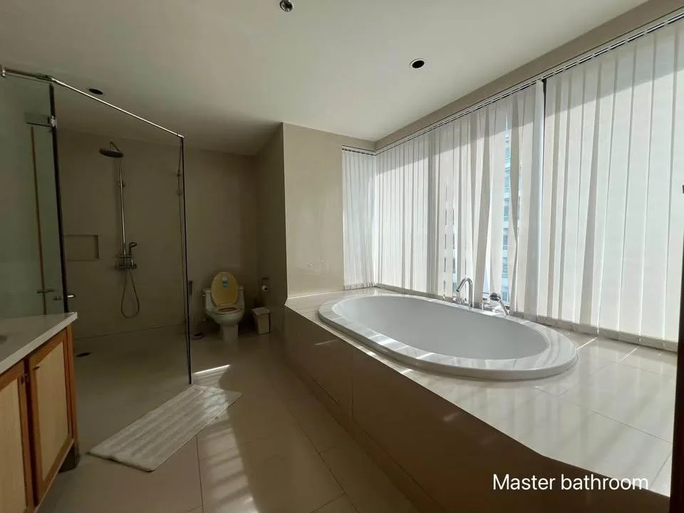 The Emporio Place — photo 18