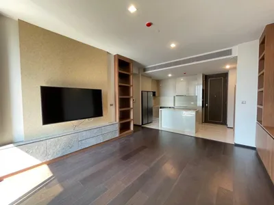 Laviq Sukhumvit 57