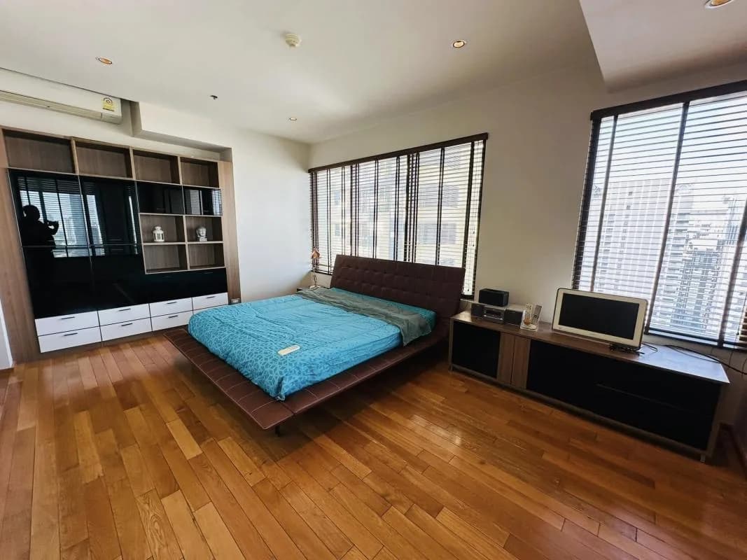 The Emporio Place — photo 6