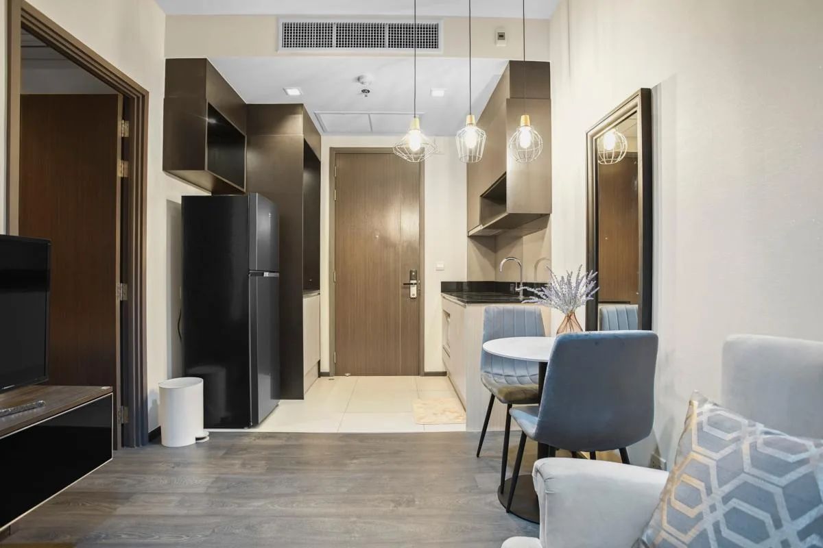 Edge Sukhumvit 23 — photo 3