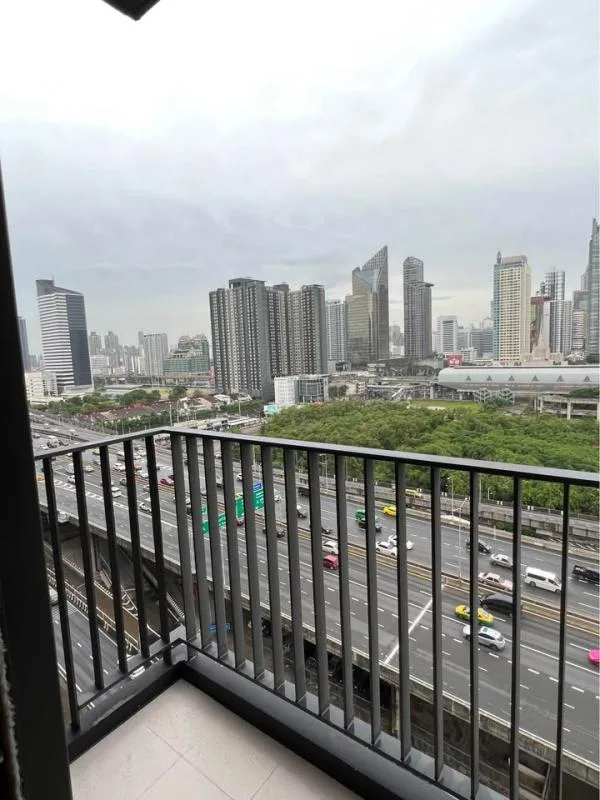 Life Asoke Hype — photo 10