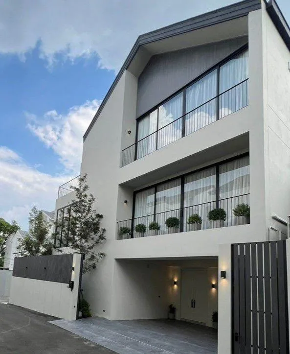 Townhouse Pridi 14 — photo 3