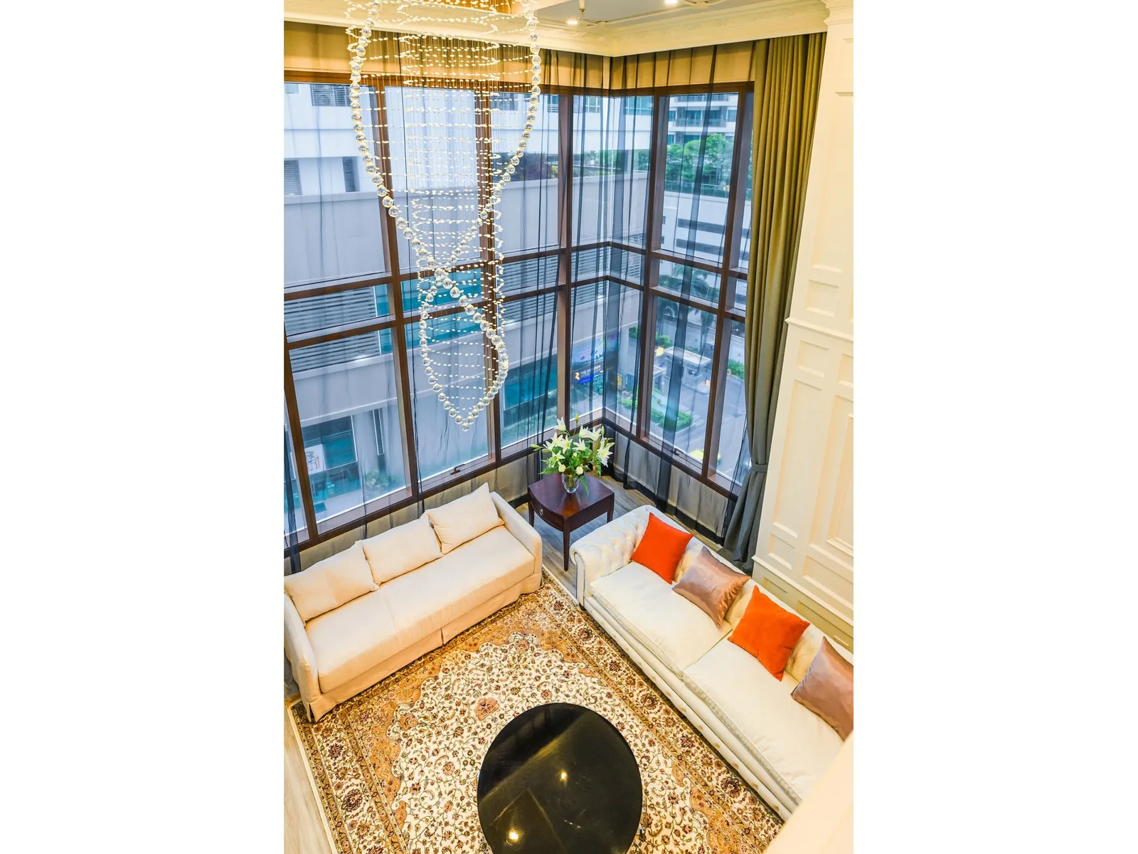 The Emporio Place — photo 8