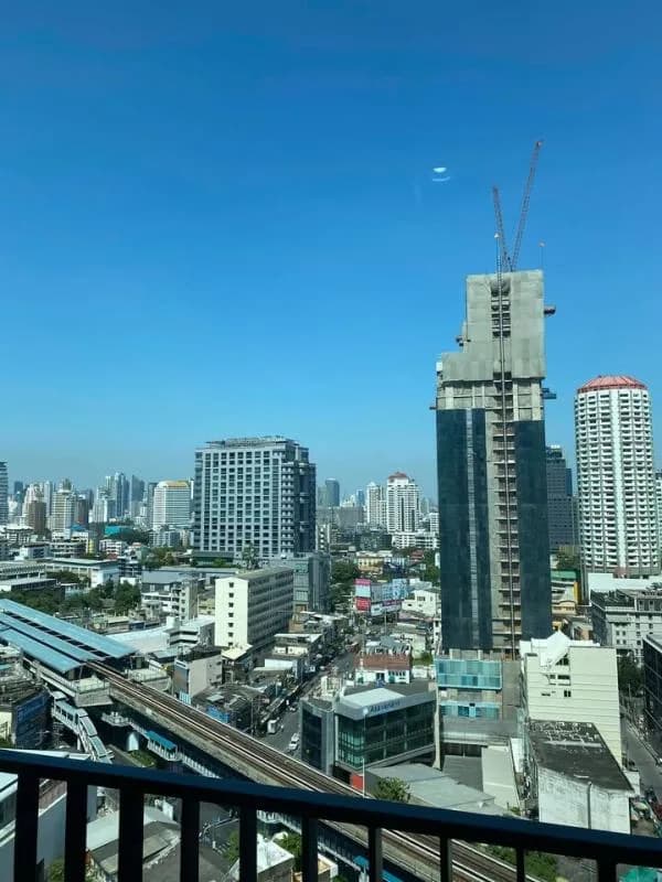 Siri at Sukhumvit — photo 13