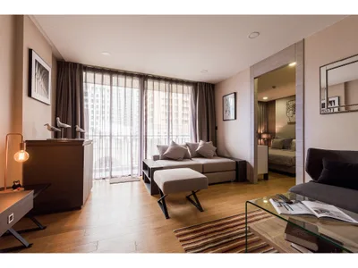 Klass Condo Langsuan