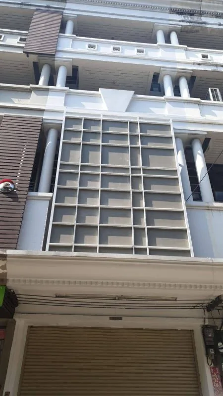Townhome — photo 13