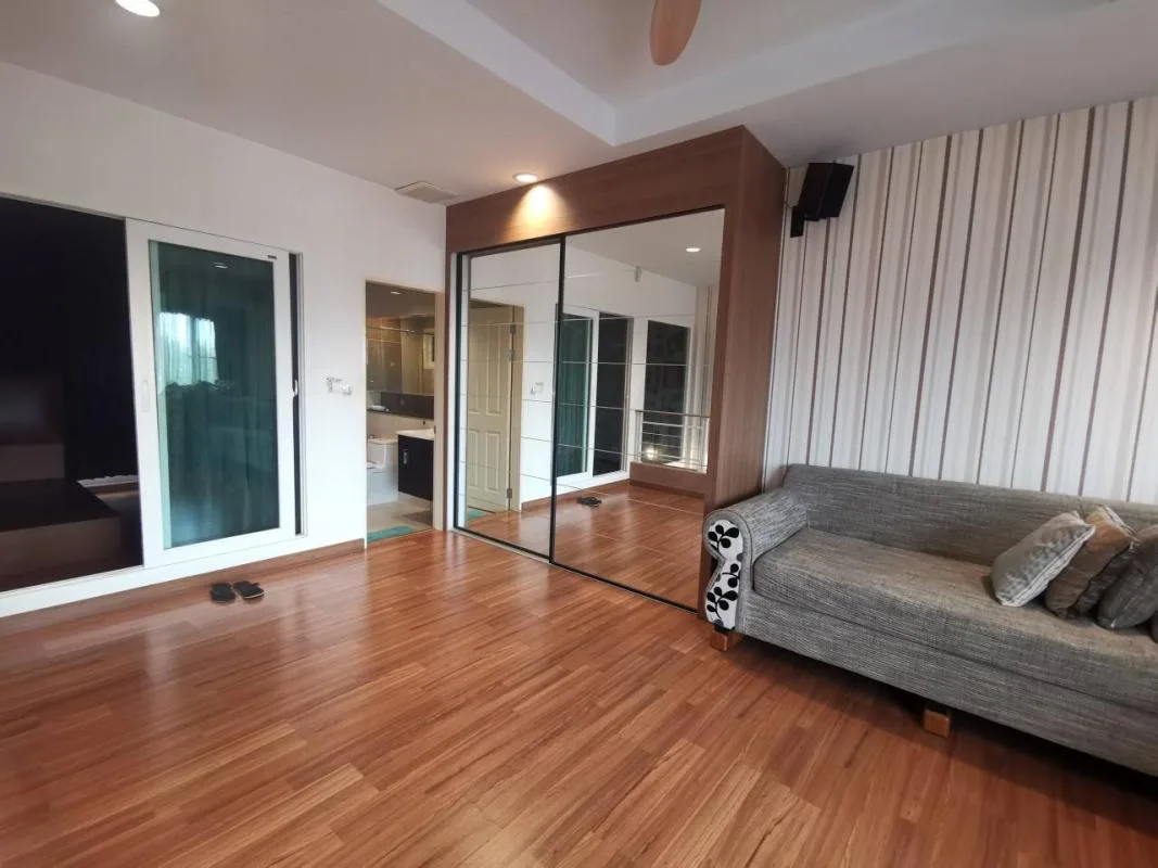 Townhome — photo 5