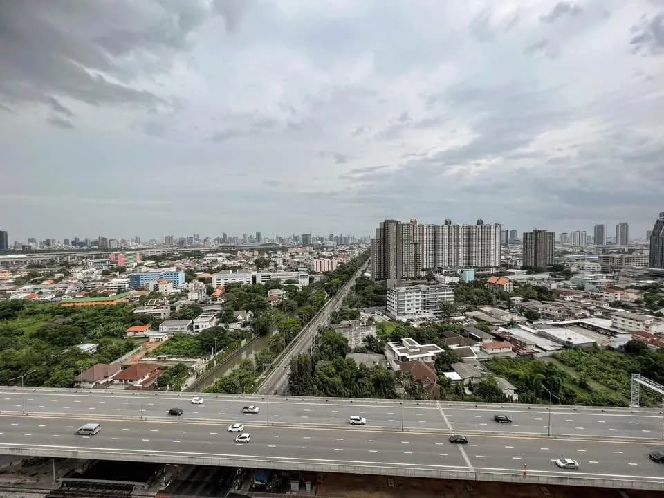 Metro Sky Prachachuen — photo 10