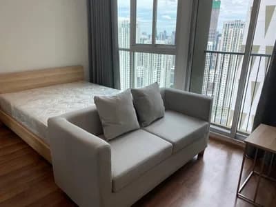 Noble Revolve Ratchada 2