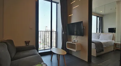 Edge Sukhumvit 23