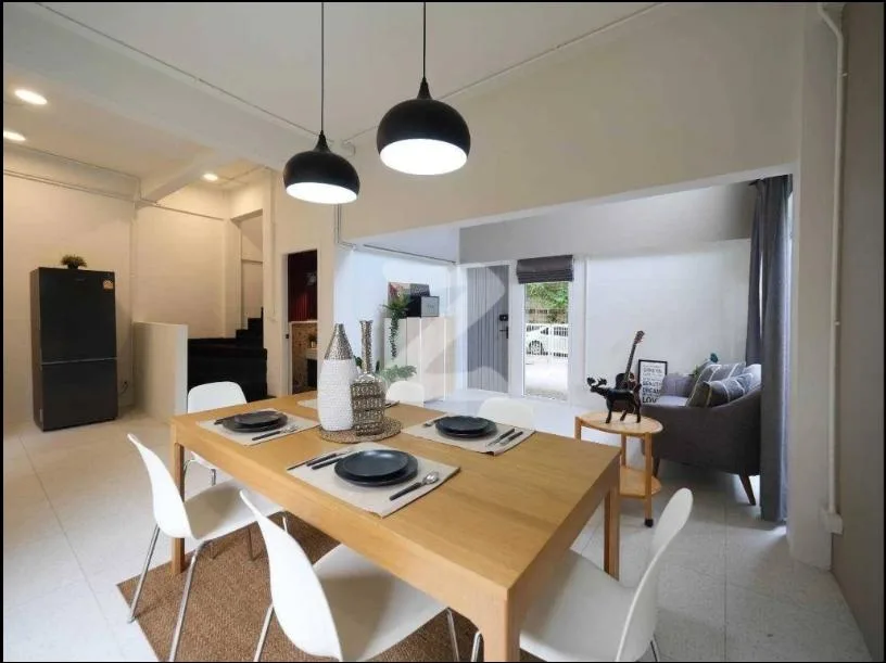Townhome — photo 1