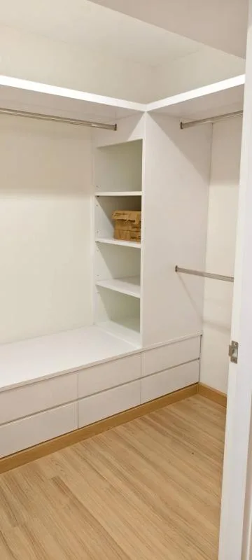 The Emporio Place — photo 8