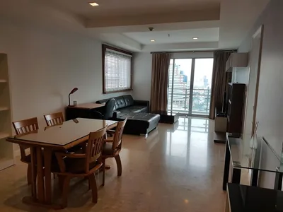 Nusasiri Grand