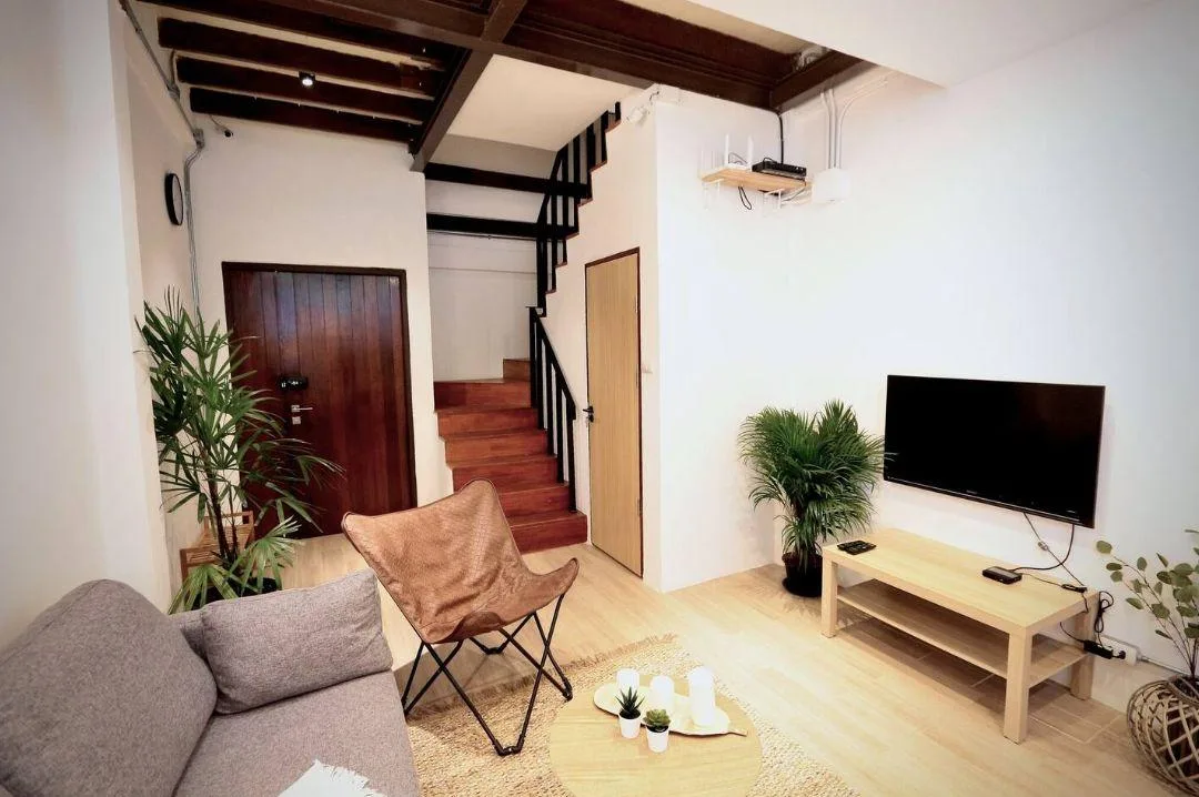 Townhome — photo 3