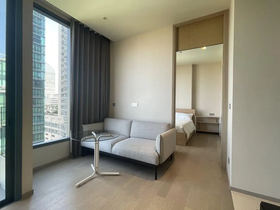 The Esse Asoke — photo 3