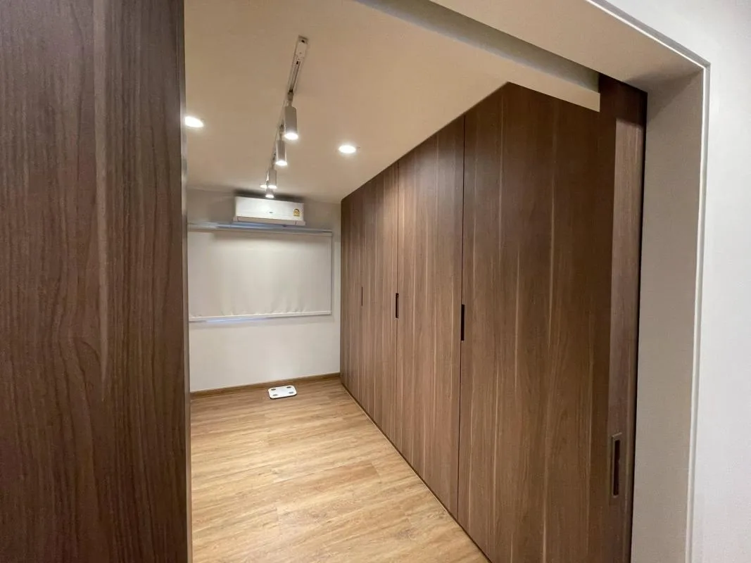 Townhome — photo 13