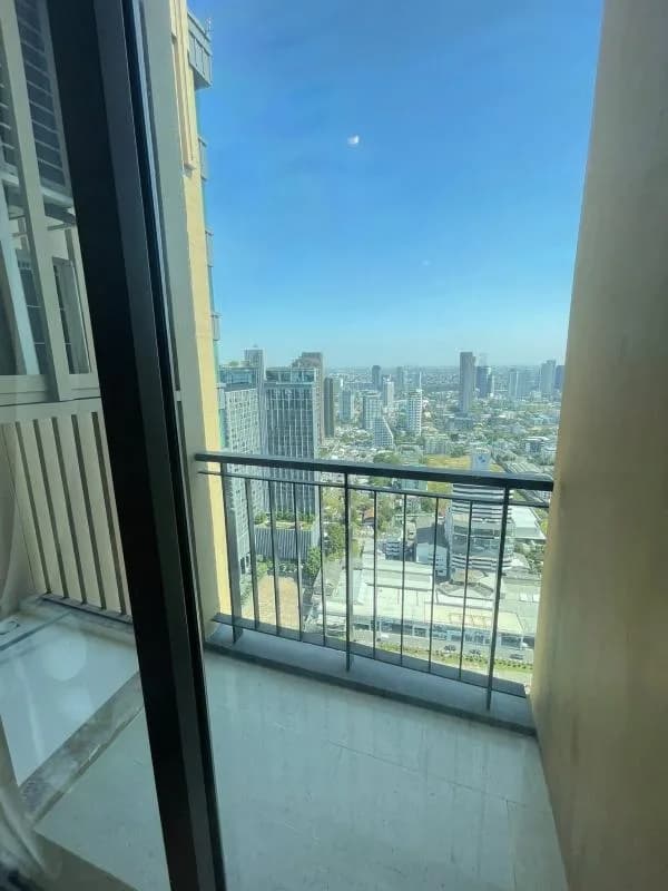 Equinox Phahol-vibha — photo 18