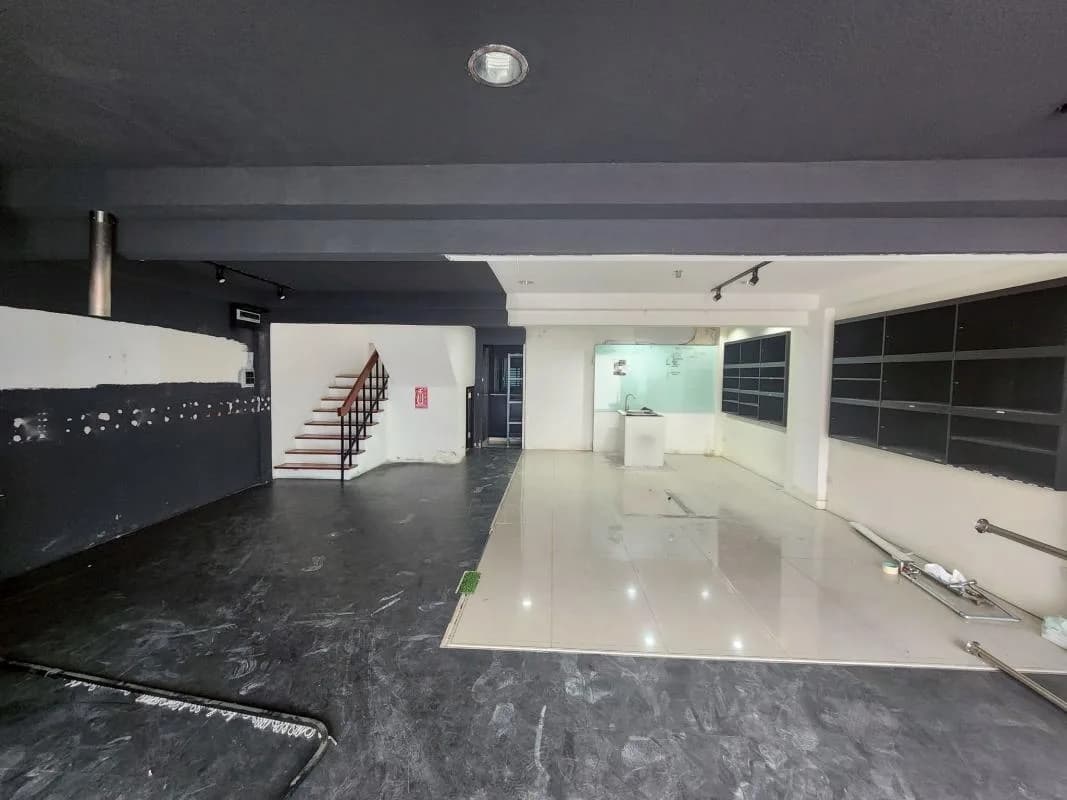 Townhome — photo 3