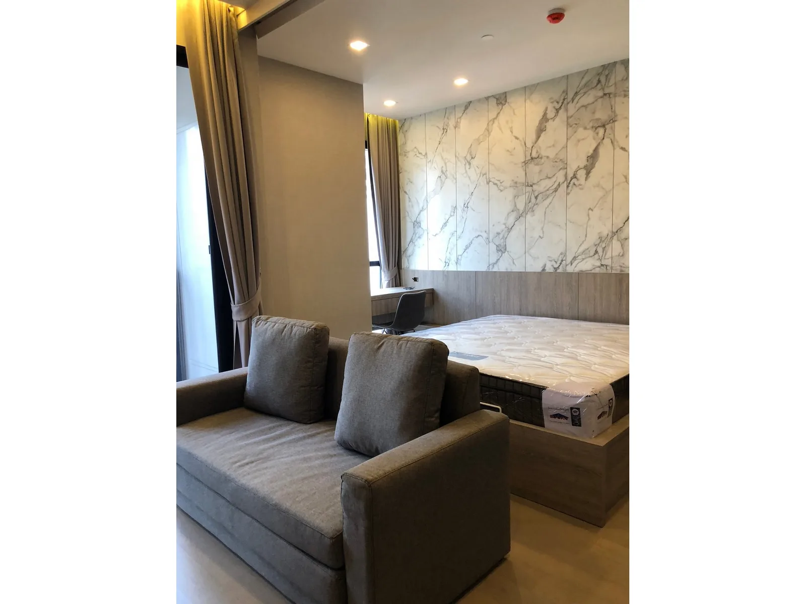 Ashton Asoke — photo 1