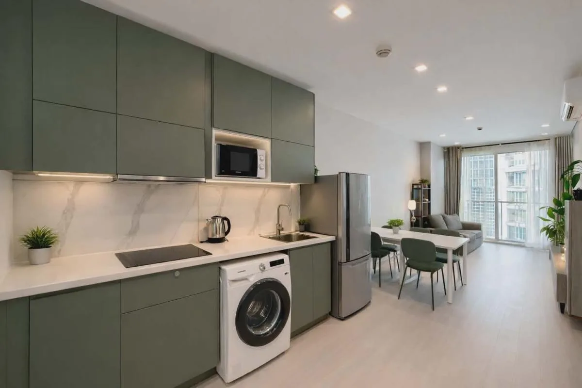 Sky Walk Condominium — photo 1