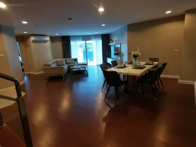Belle Grand Rama 9