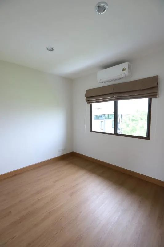 Townhome — photo 11