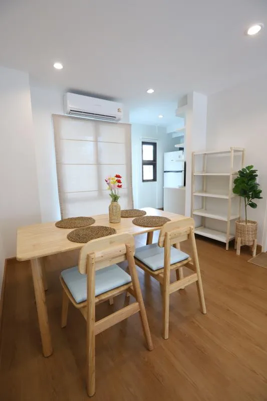 Townhome — photo 3