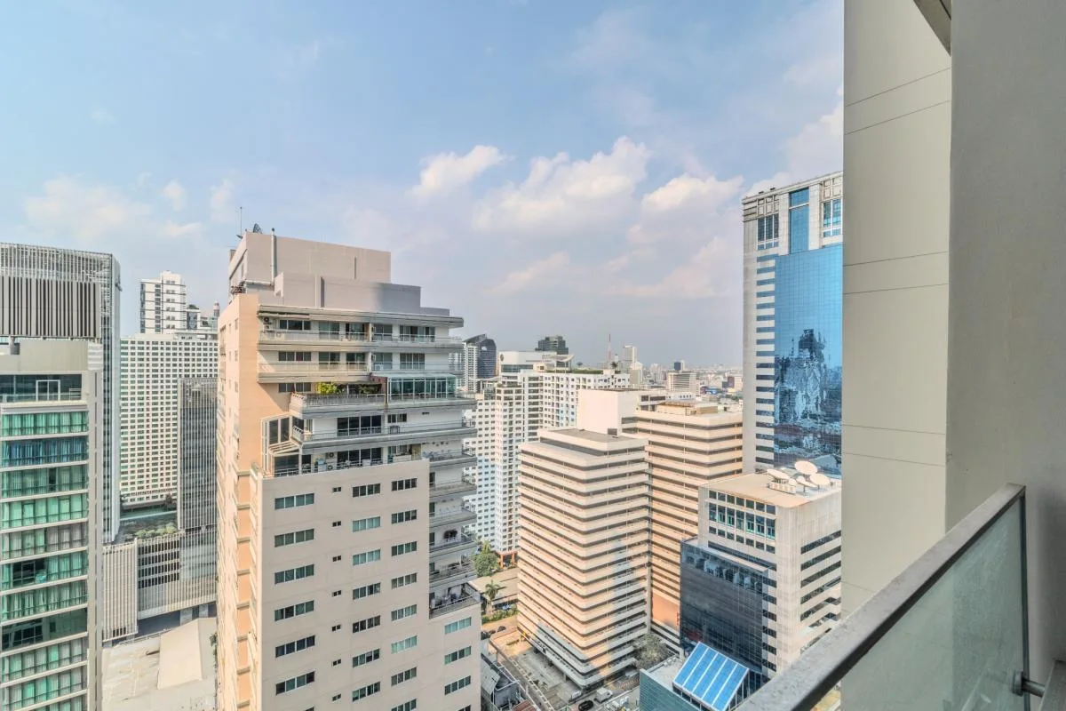The Esse Asoke — photo 16