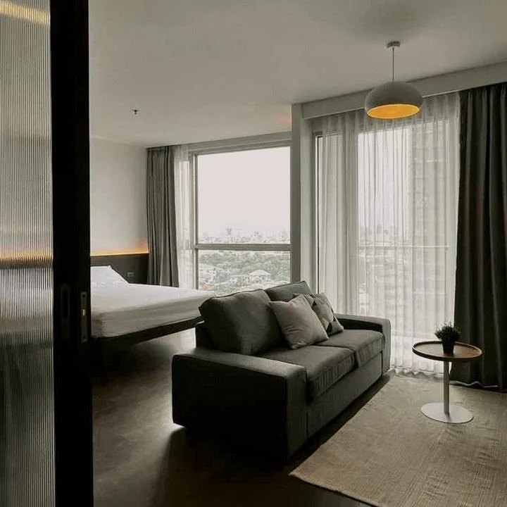 Sky Walk Condominium — photo 2