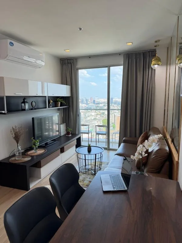 Sky Walk Condominium — photo 2