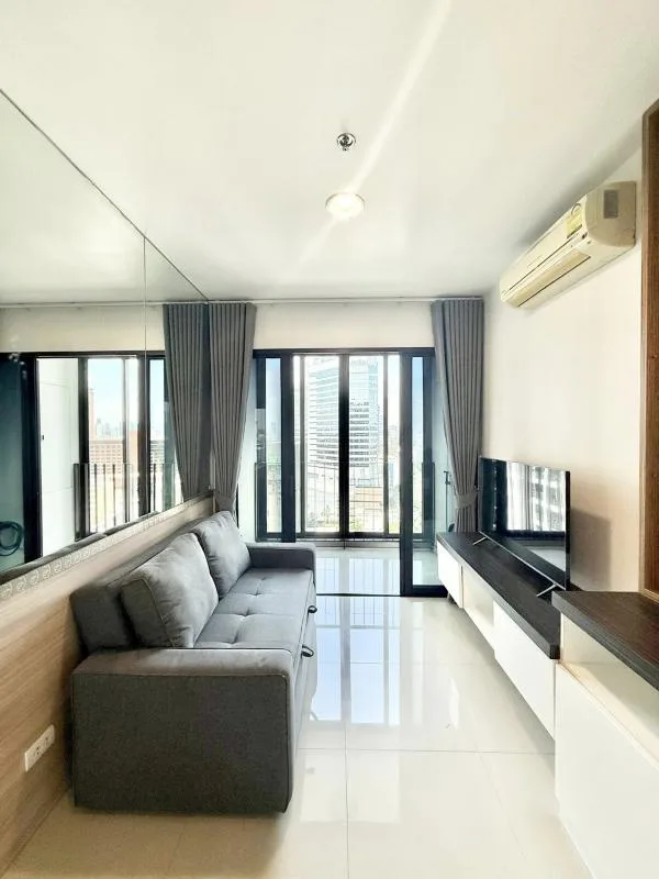 Ideo Ratchada - Huaykwang — photo 1
