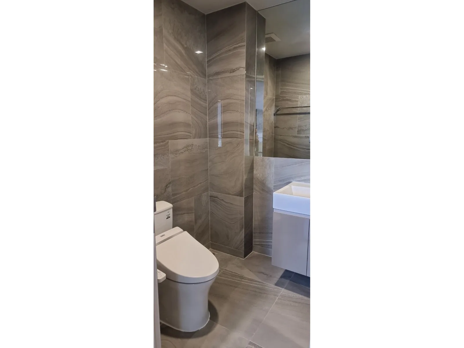 Ideo Q Sukhumvit 36 — photo 13