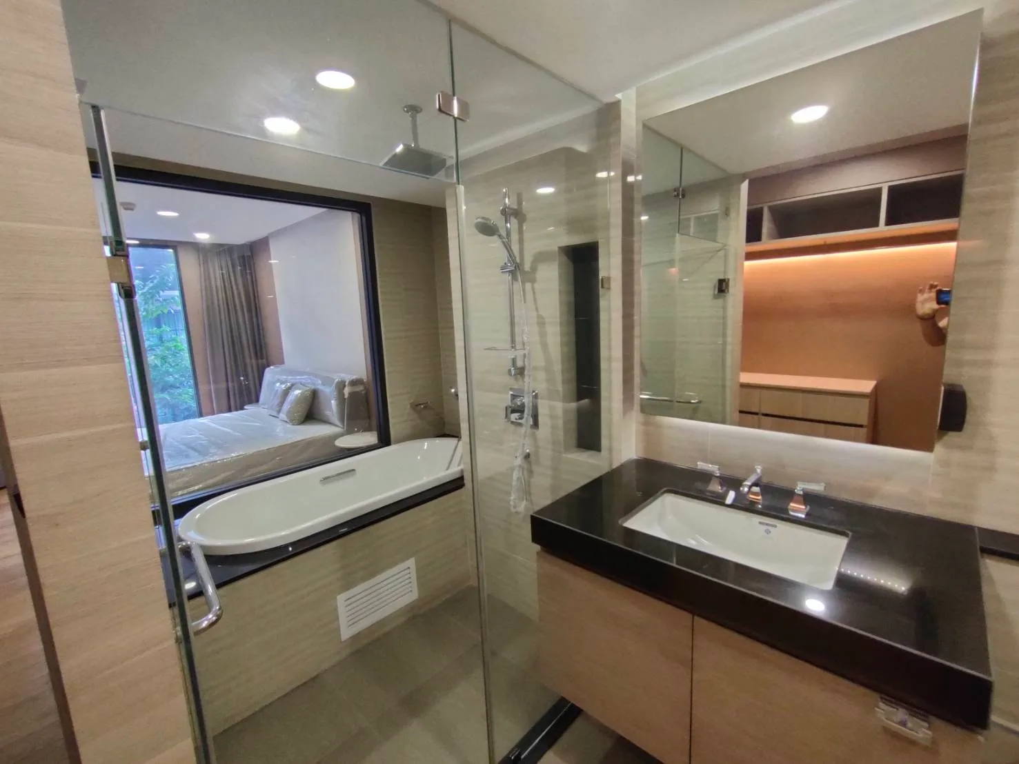 Klass Condo Langsuan — photo 11