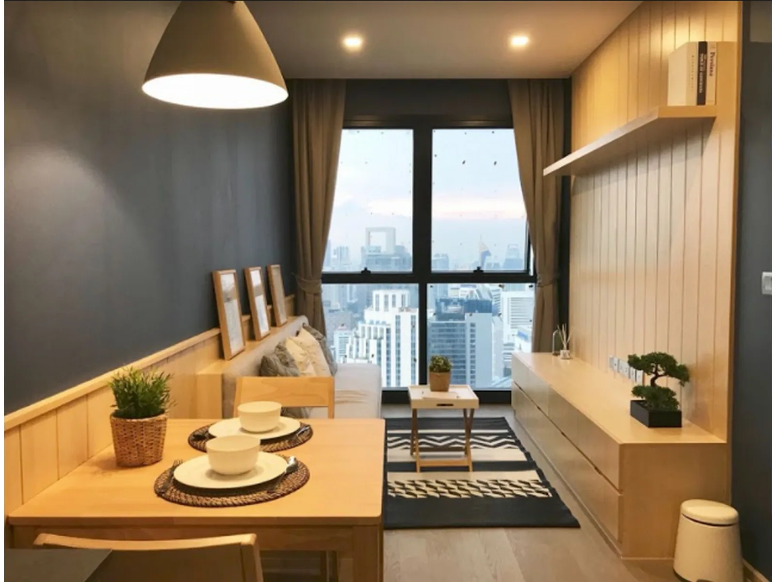 Ashton Asoke — photo 1