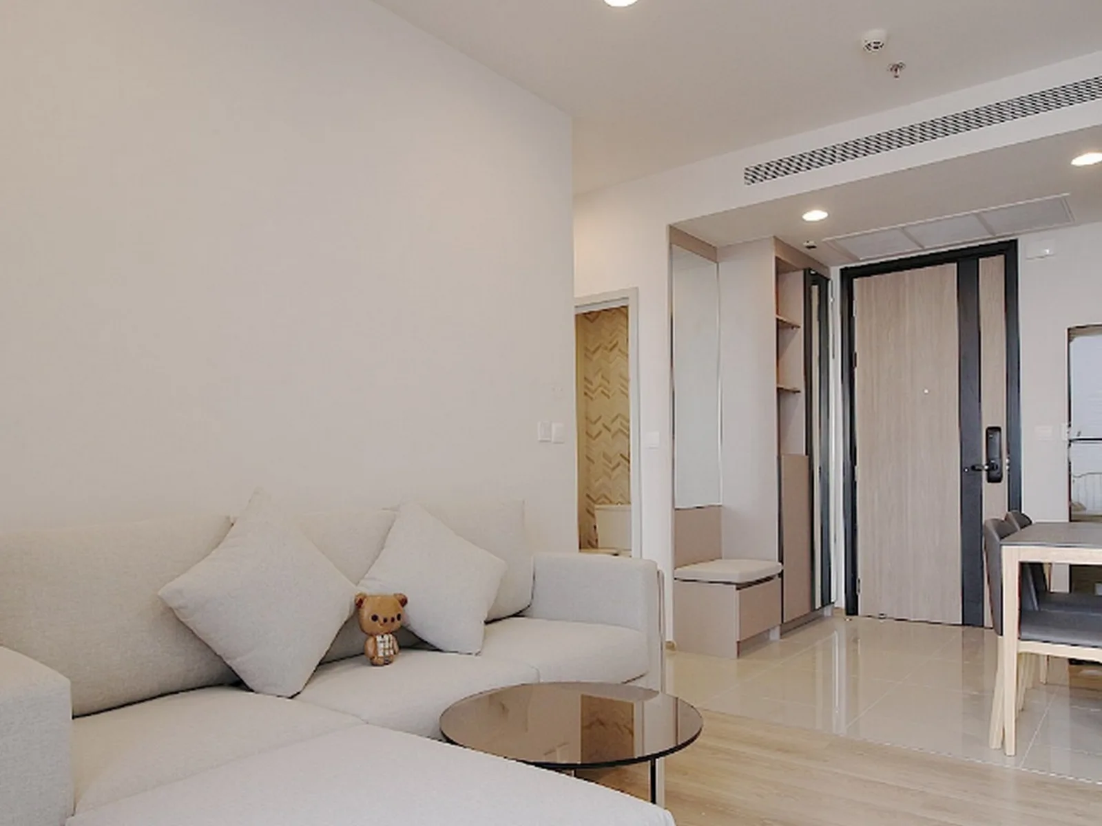 OKA HAUS Sukhumvit 36 — photo 3