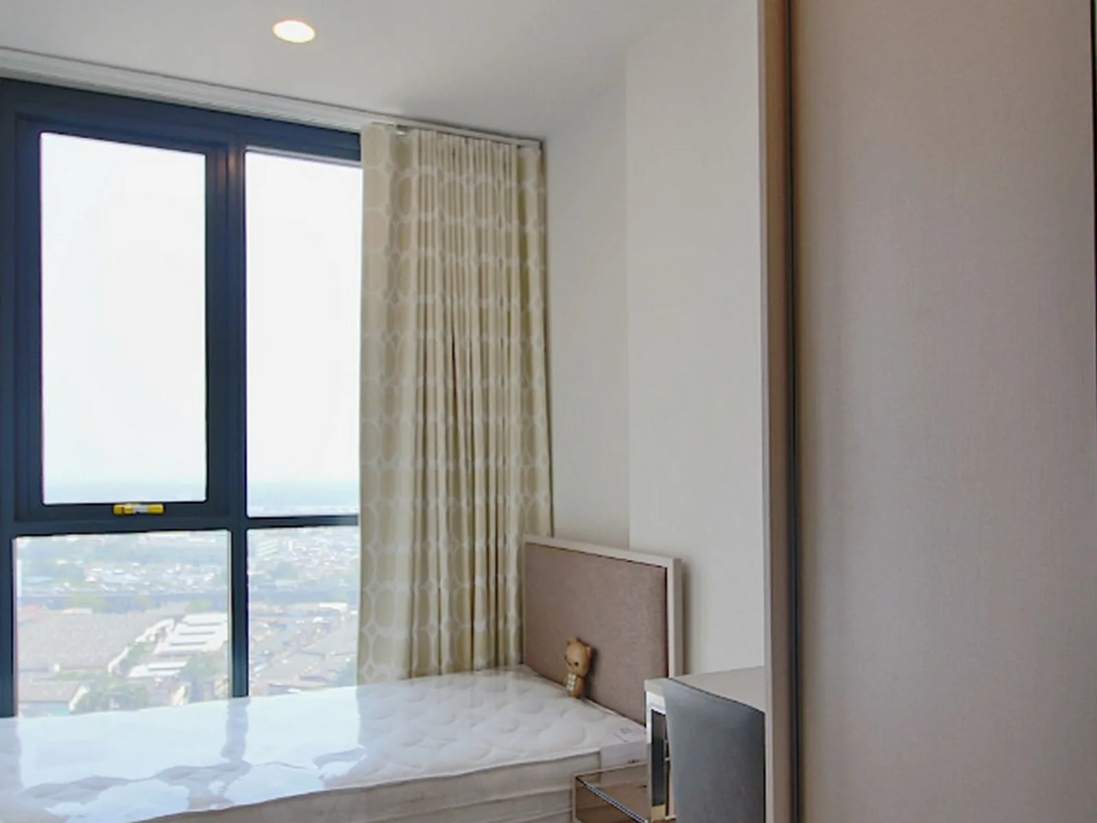 OKA HAUS Sukhumvit 36 — photo 7
