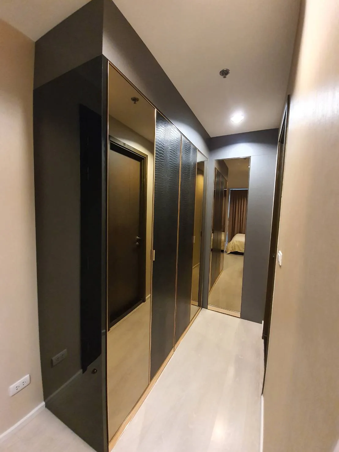 Rhythm Sathorn - Narathiwas — photo 4