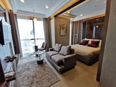 Ashton Chula - Silom