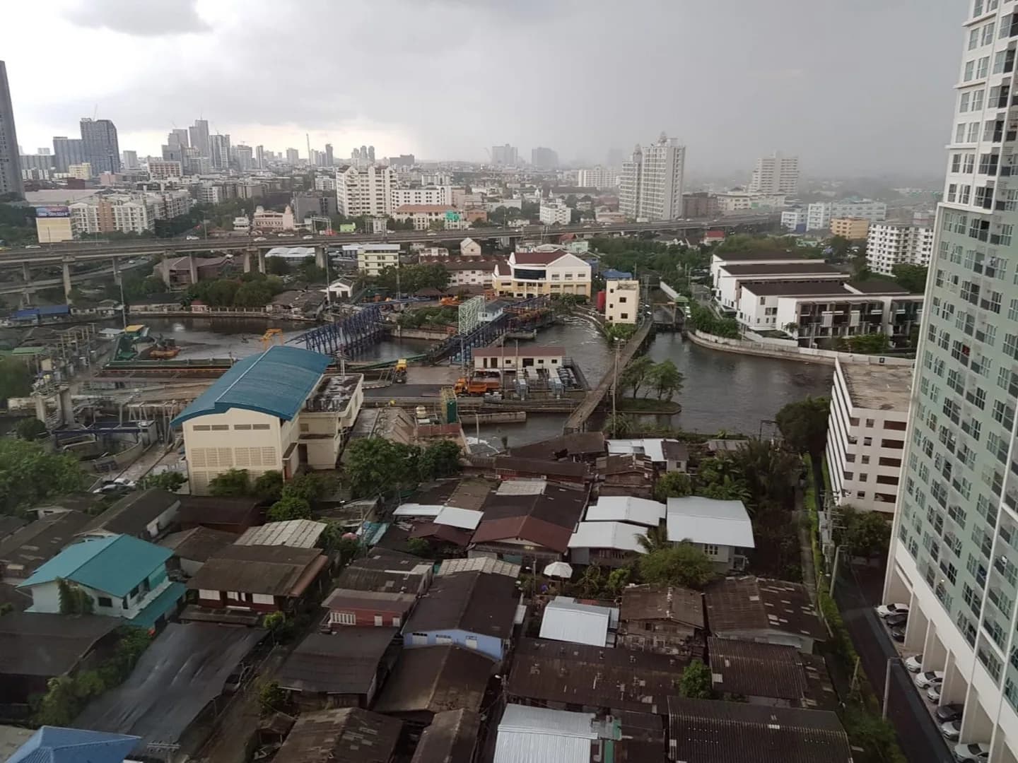 Life Sukhumvit 48 — photo 7