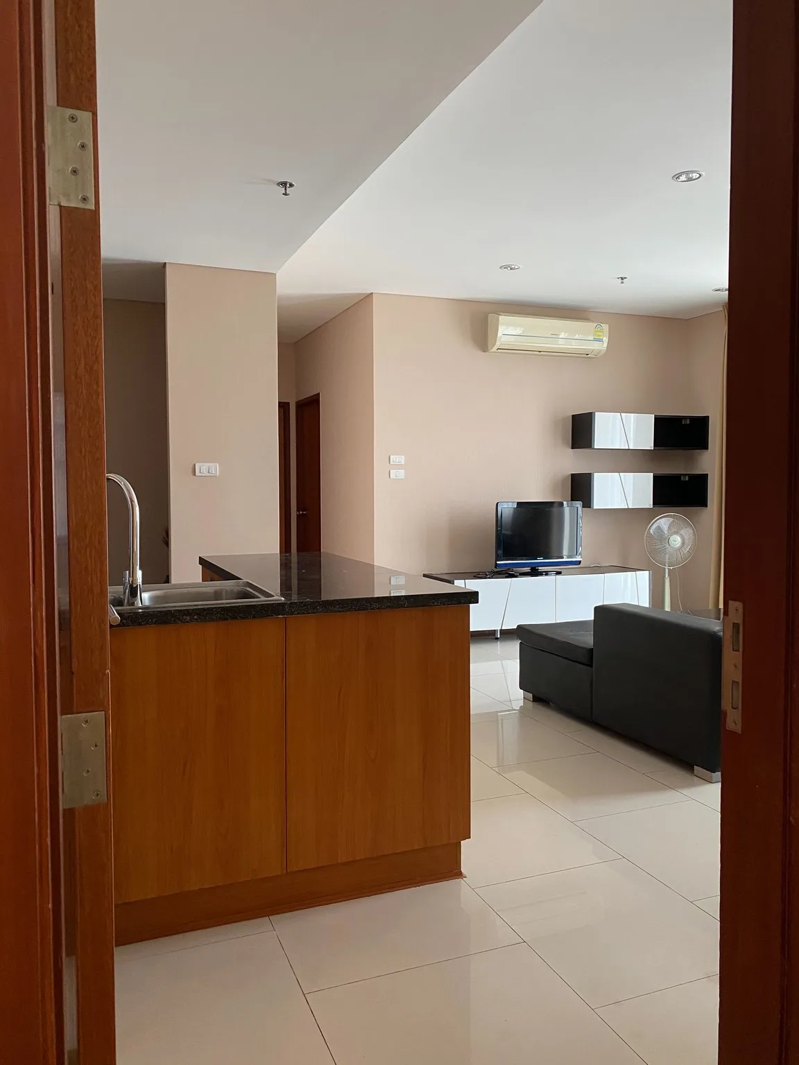 Villa Sathorn — photo 2