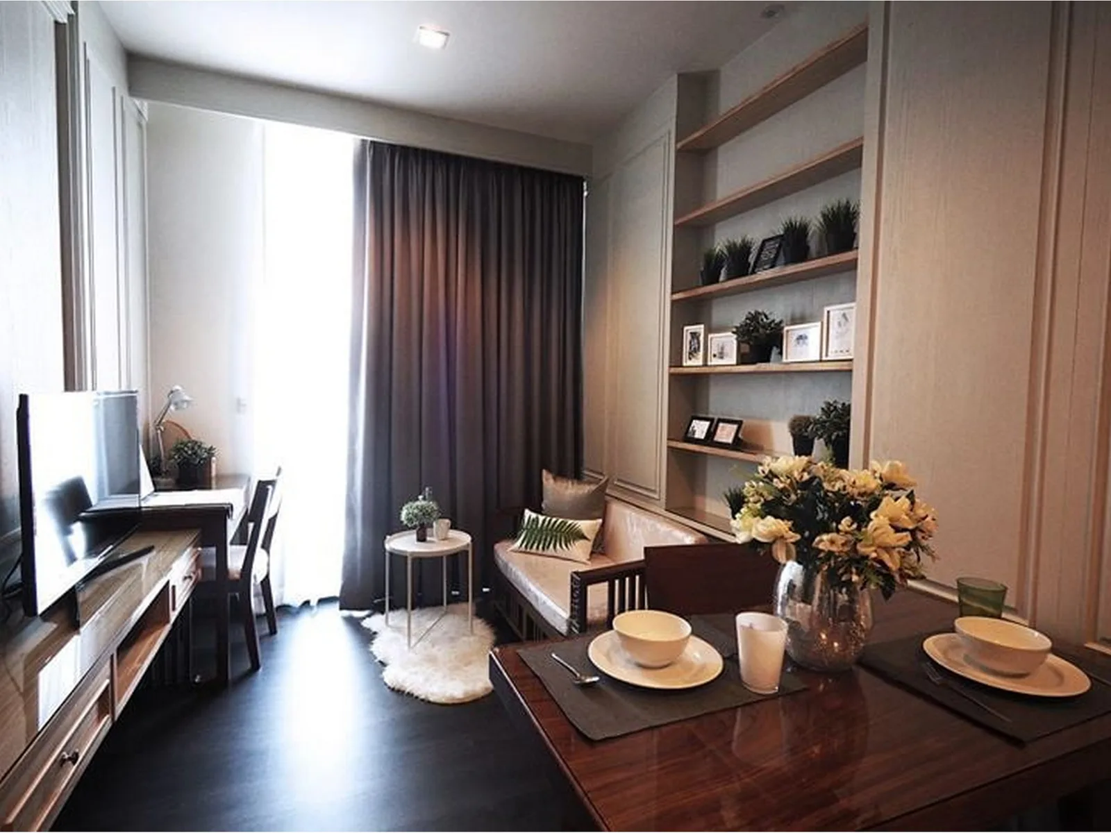 Edge Sukhumvit 23 — photo 1