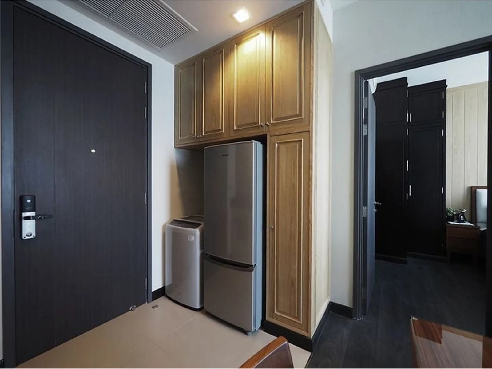 Edge Sukhumvit 23 — photo 4