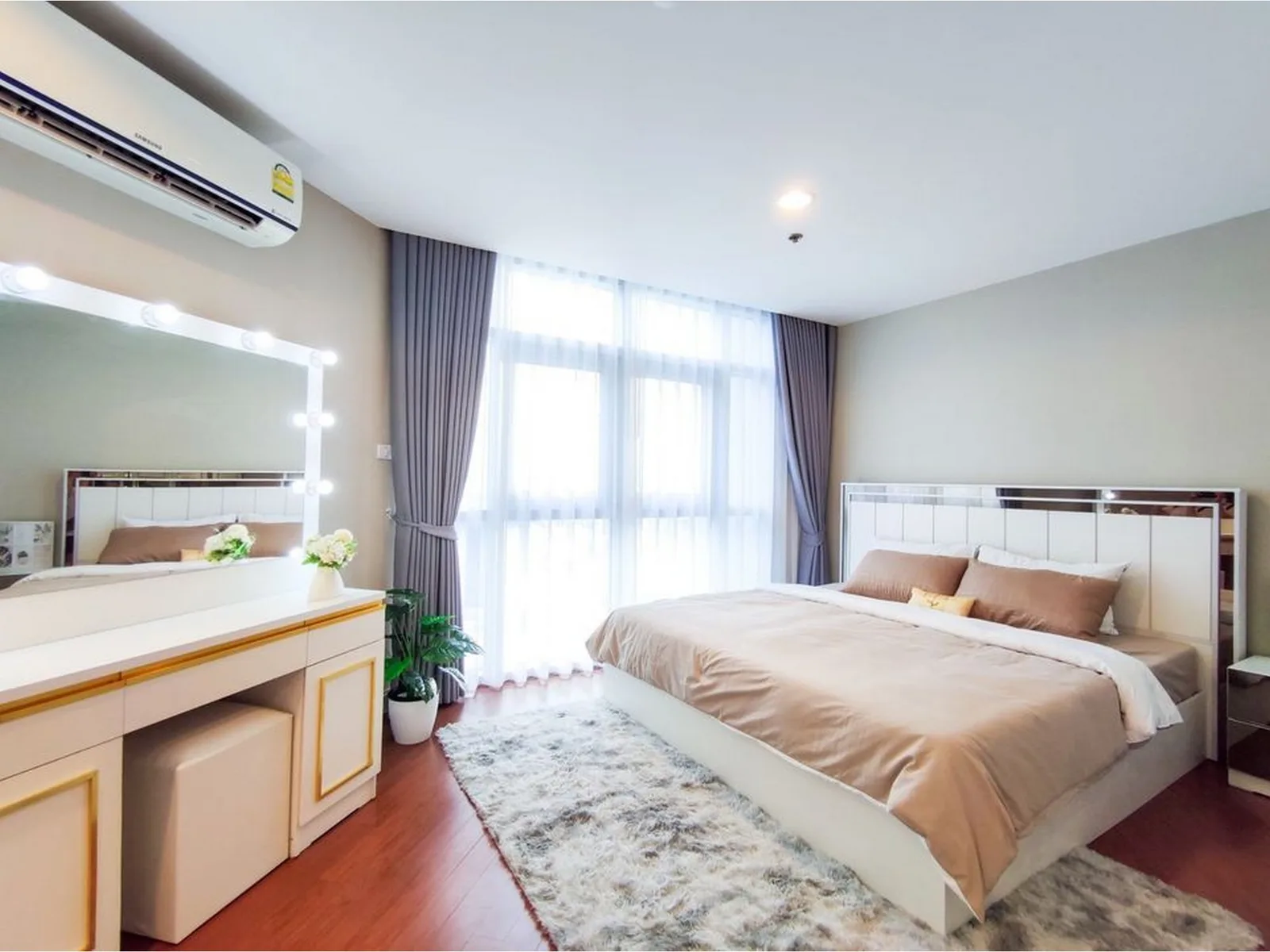Belle Grand Rama 9 — photo 12