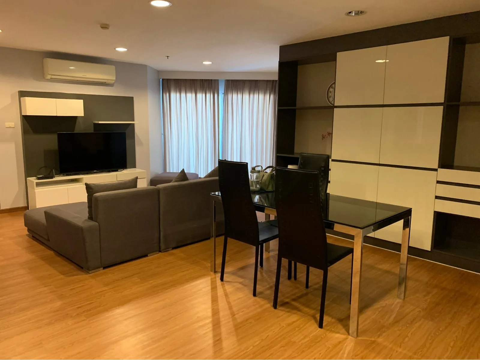 Belle Grand Rama 9 — photo 1