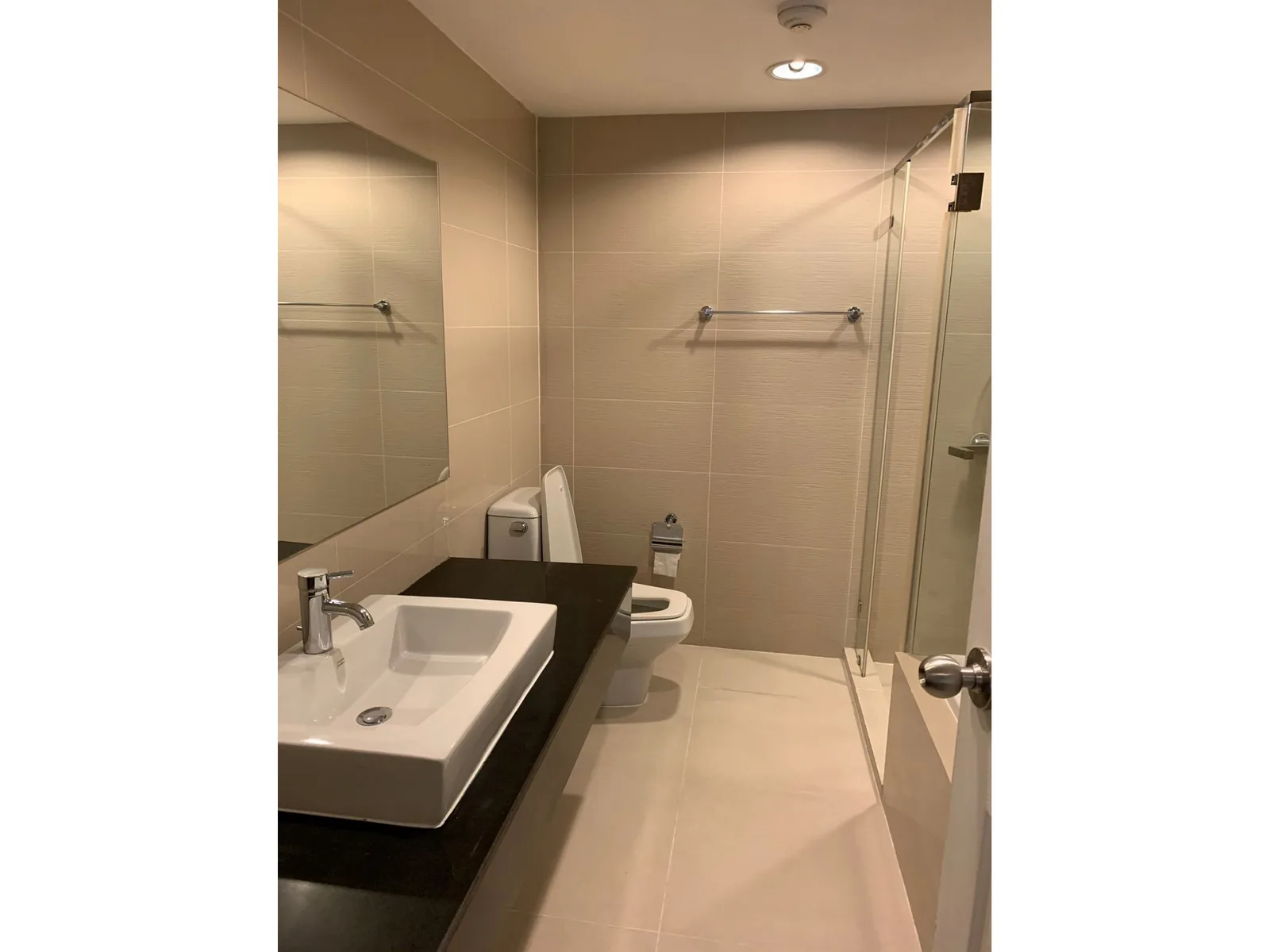 Belle Grand Rama 9 — photo 15