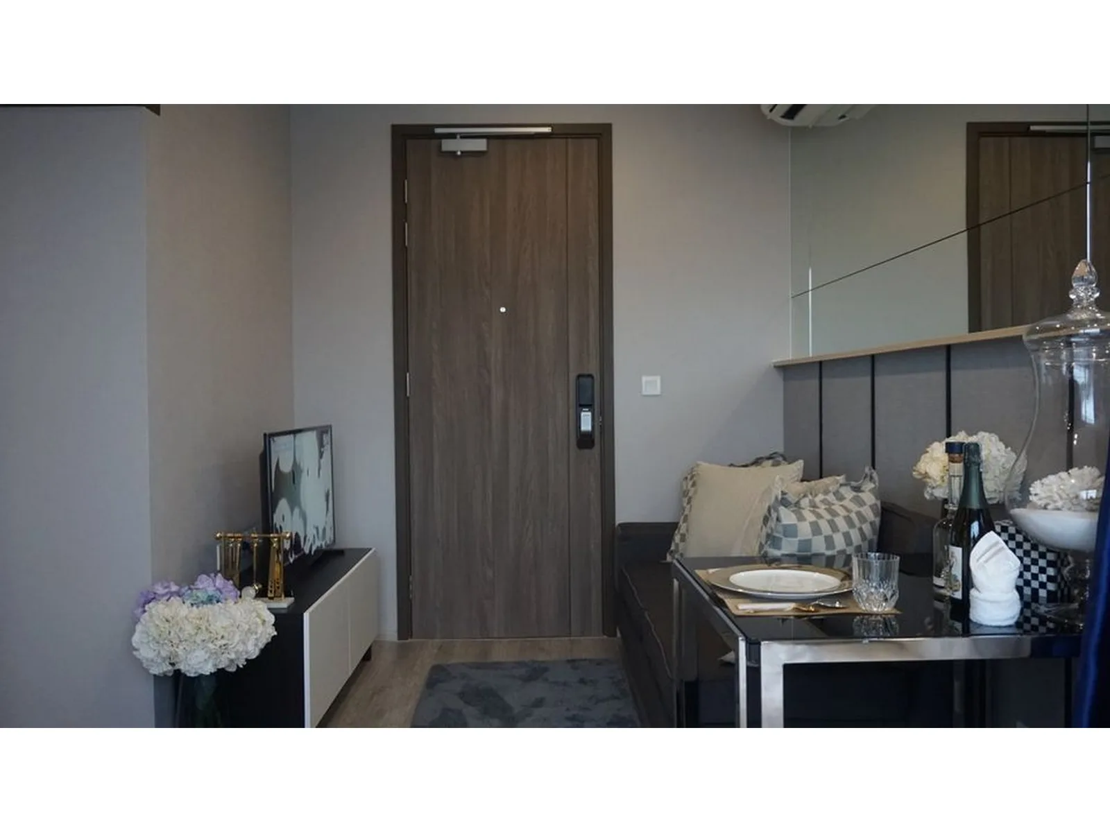 Ideo Mobi Asoke — photo 2