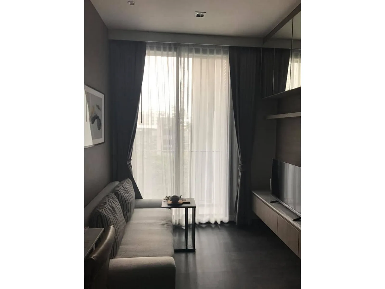 Edge Sukhumvit 23 — photo 1