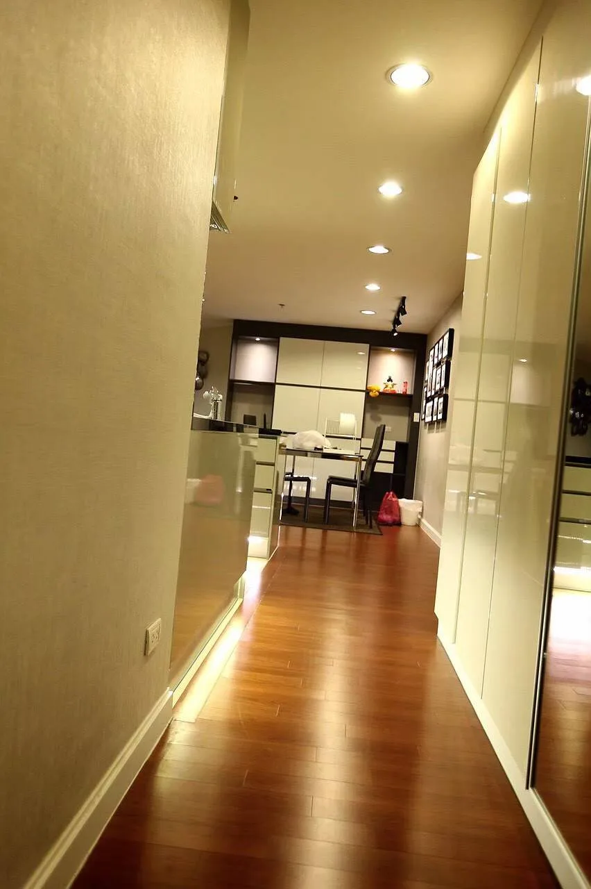 Belle Grand Rama 9 — photo 12